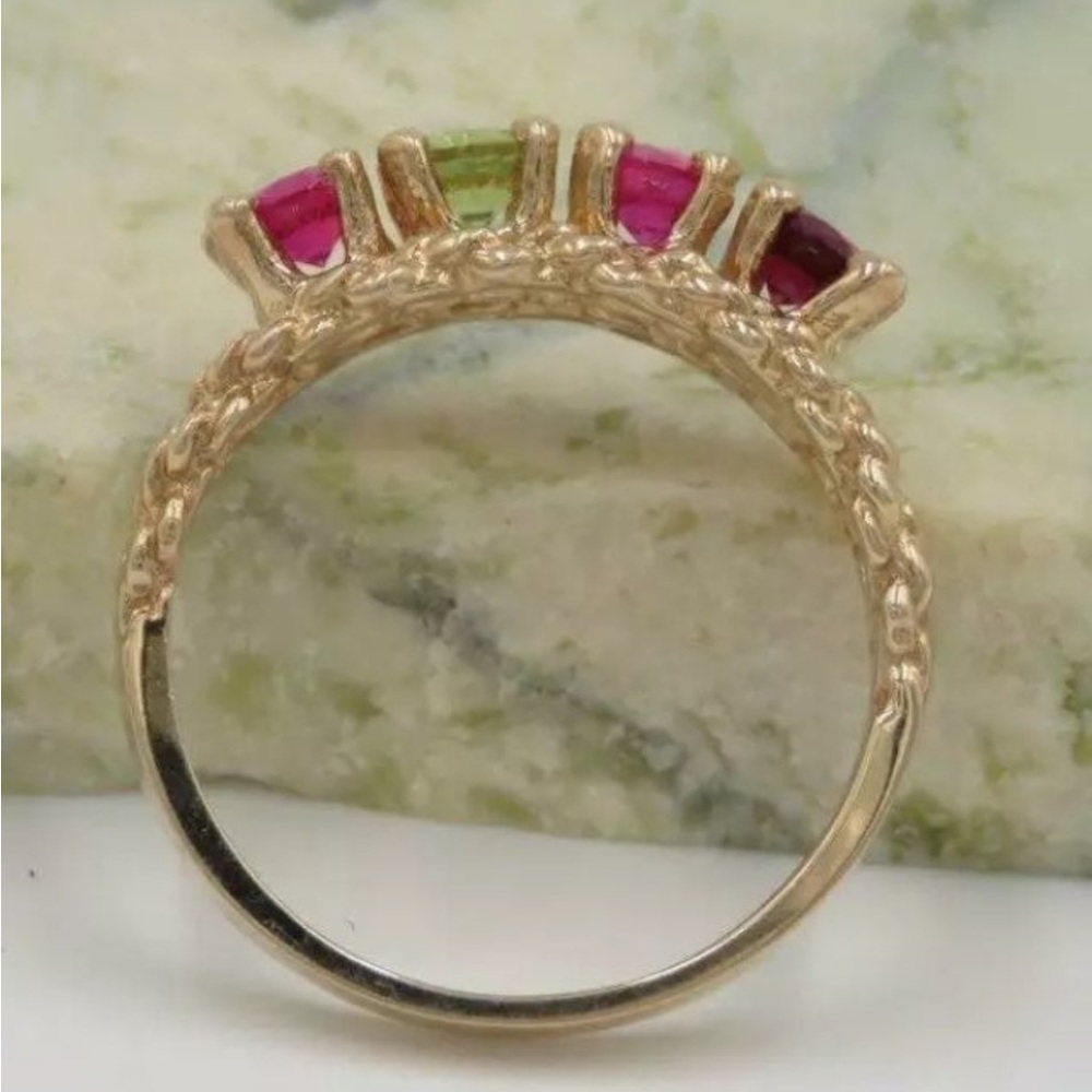 10k solid gold Ring - Picture 5 of 10